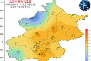 贝林厄姆本场数据：2射0正，2次关键传球，10次成功对抗，评分7.3